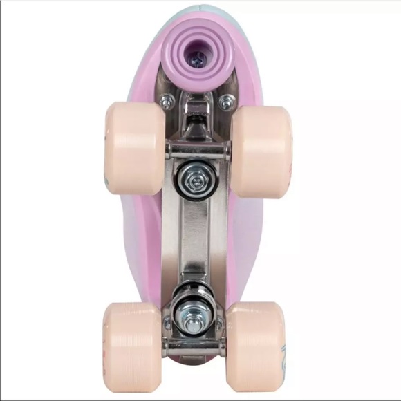 Chaya Melrose Deluxe Pastel Roller Skates - Picture 5 of 13